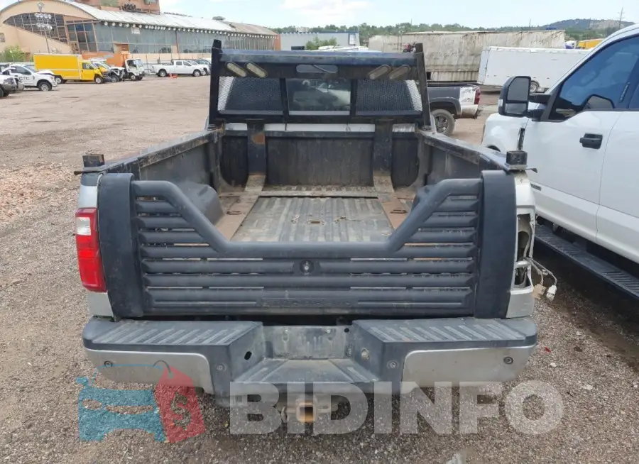 1FT8W3BT3GEA49457 Photo# 6
