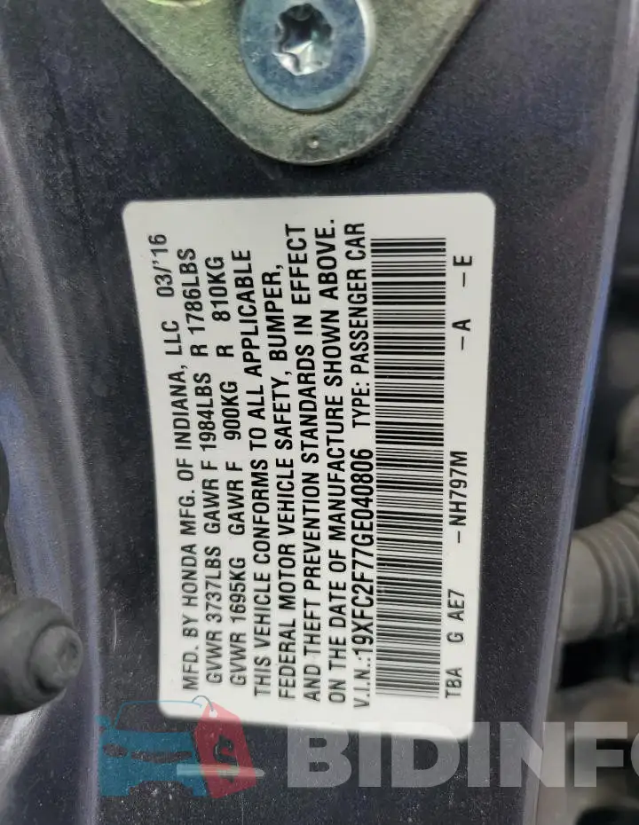 19XFC2F77GE040806 Photo# 12