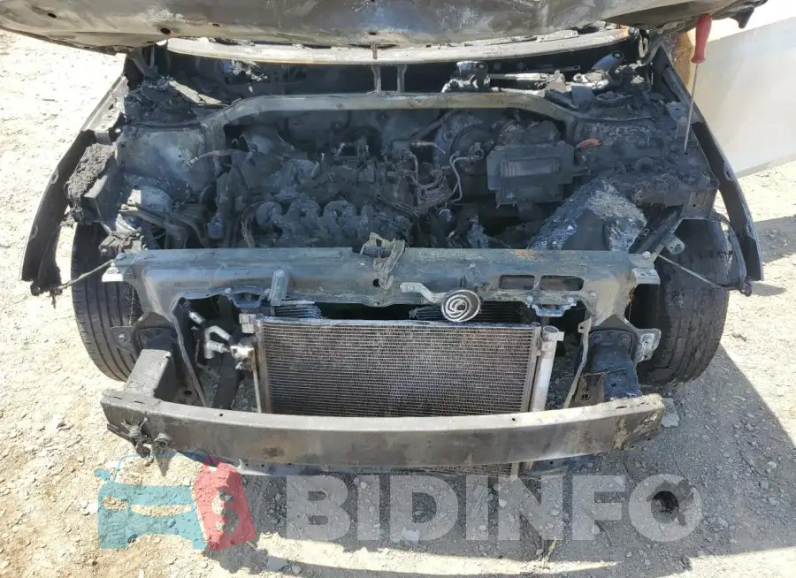 3KPC24A30KE070020 Photo# 11