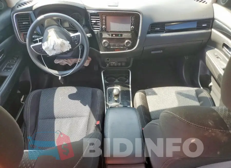 JA4AD2A33KZ012410 Photo# 8