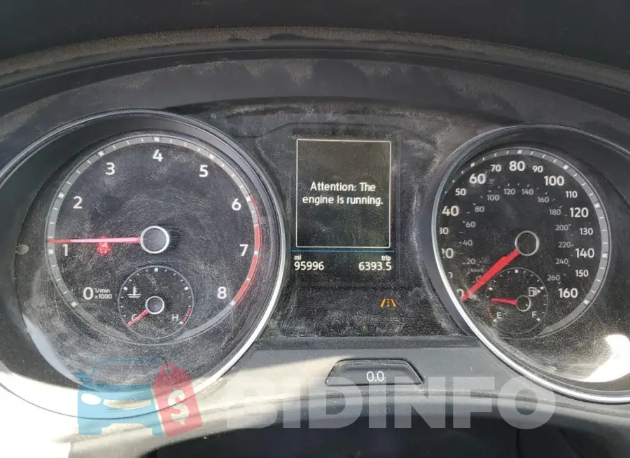 1V2MR2CA2JC504152 Photo# 9