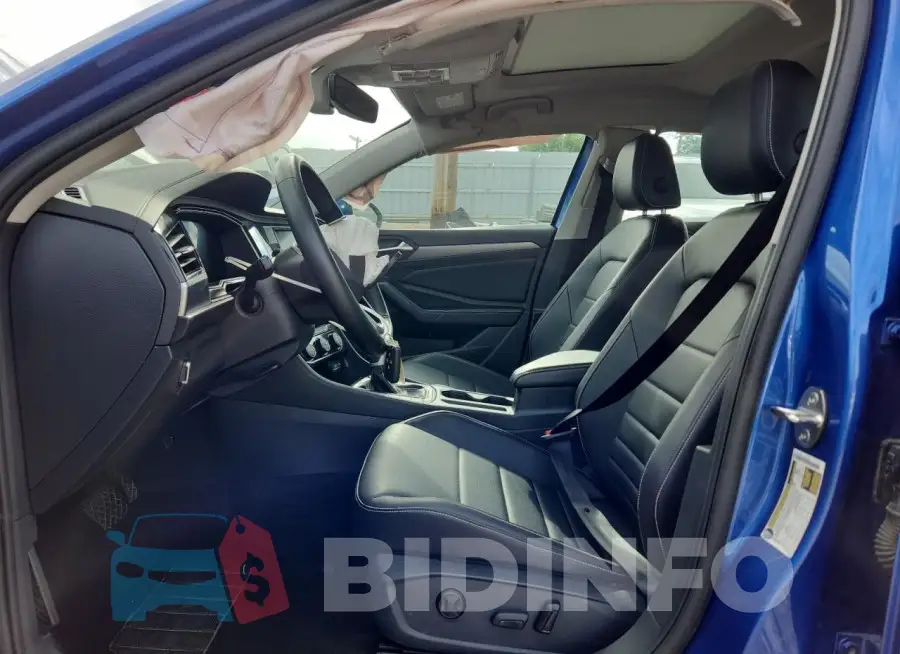 3VW7M7BU2RM024383 Photo# 7