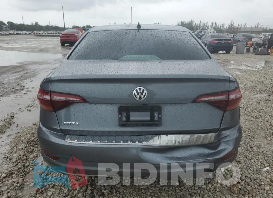 3VWCB7BU9KM146118 Photo# 6