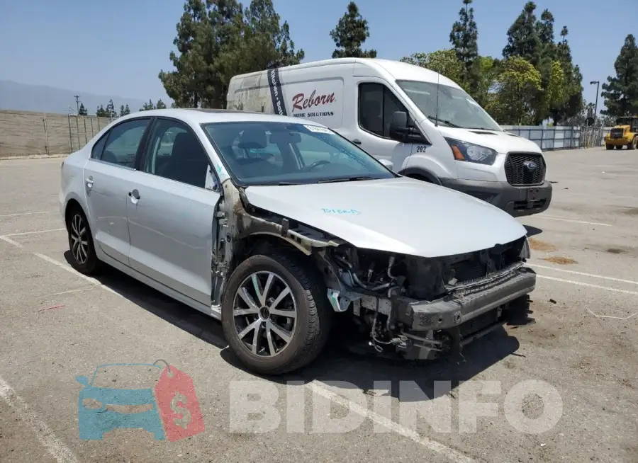 3VWDB7AJ6HM320571 Photo# 4