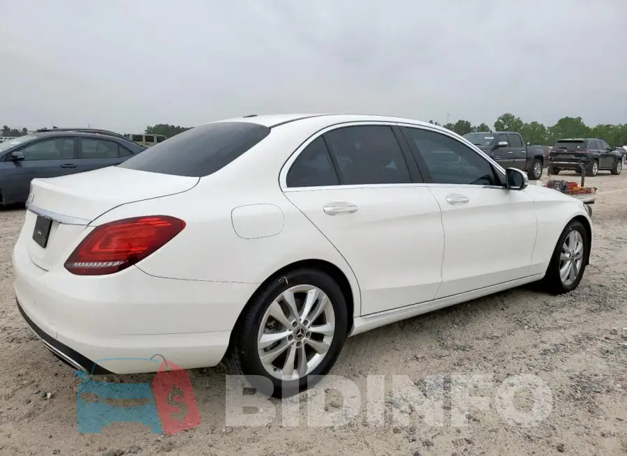 55SWF8DB8KU289859 Photo# 3