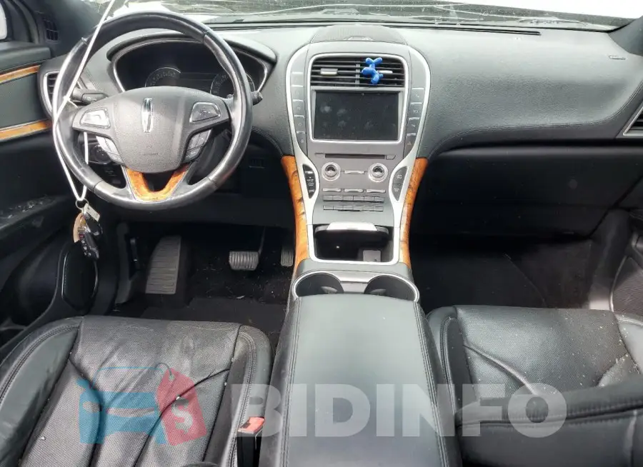 2LMPJ8LP2GBL43520 Photo# 8