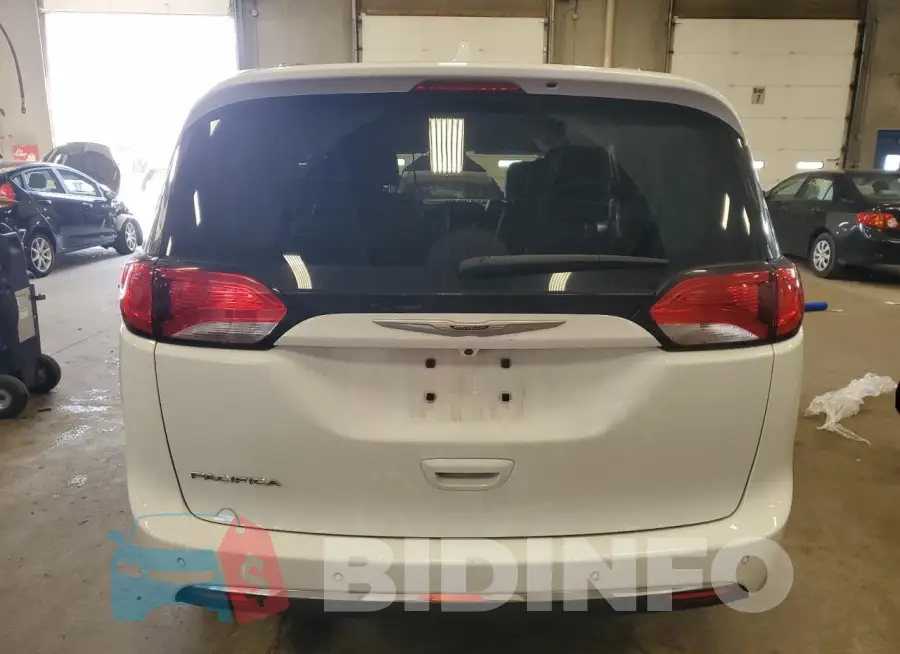 2C4RC1EG5LR210940 Photo# 6