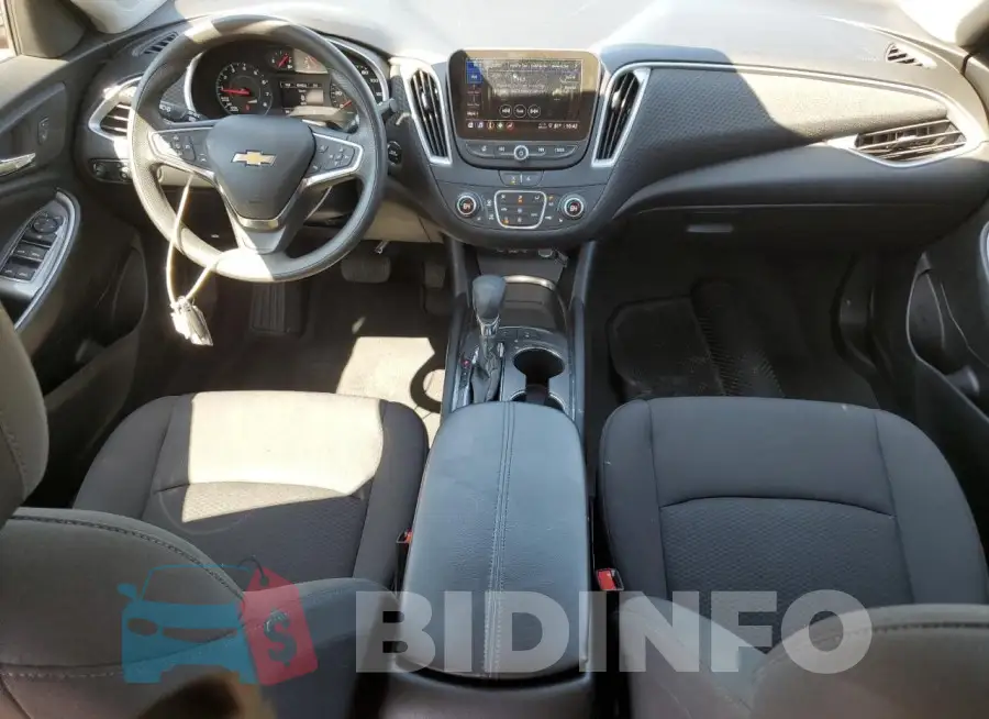1G1ZD5ST5SF120403 Photo# 8