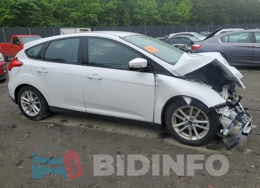 1FADP3K22GL400735 Photo# 4