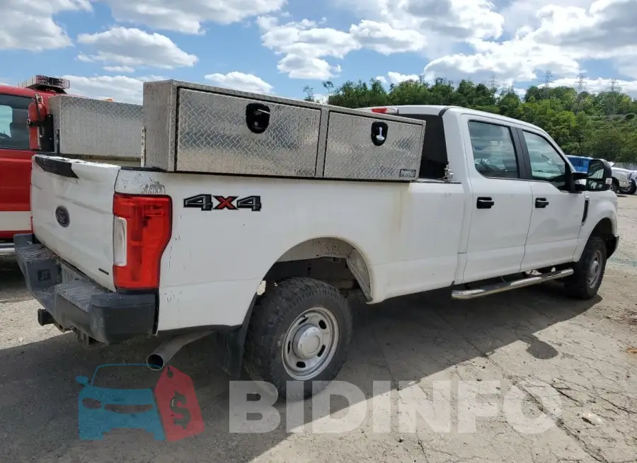 1FT7W2B60KEC69079 Photo# 3