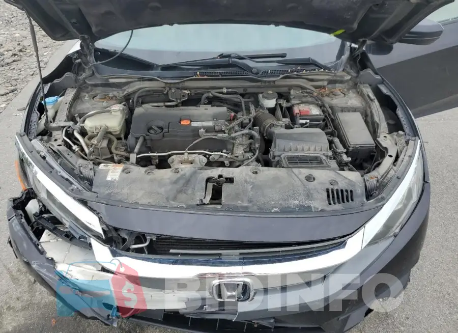 19XFC2F50HE220208 Photo# 11