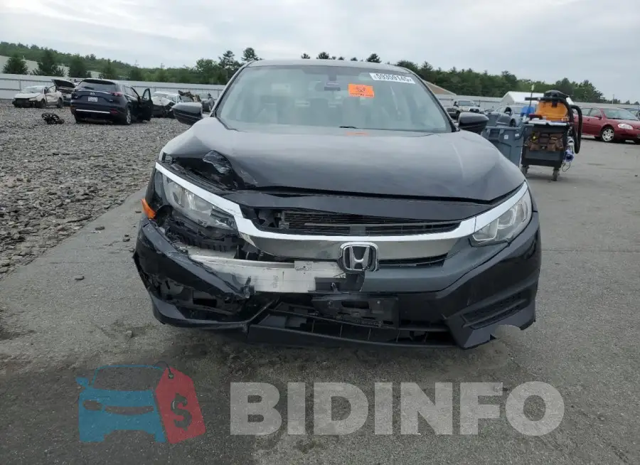19XFC2F50HE220208 Photo# 5