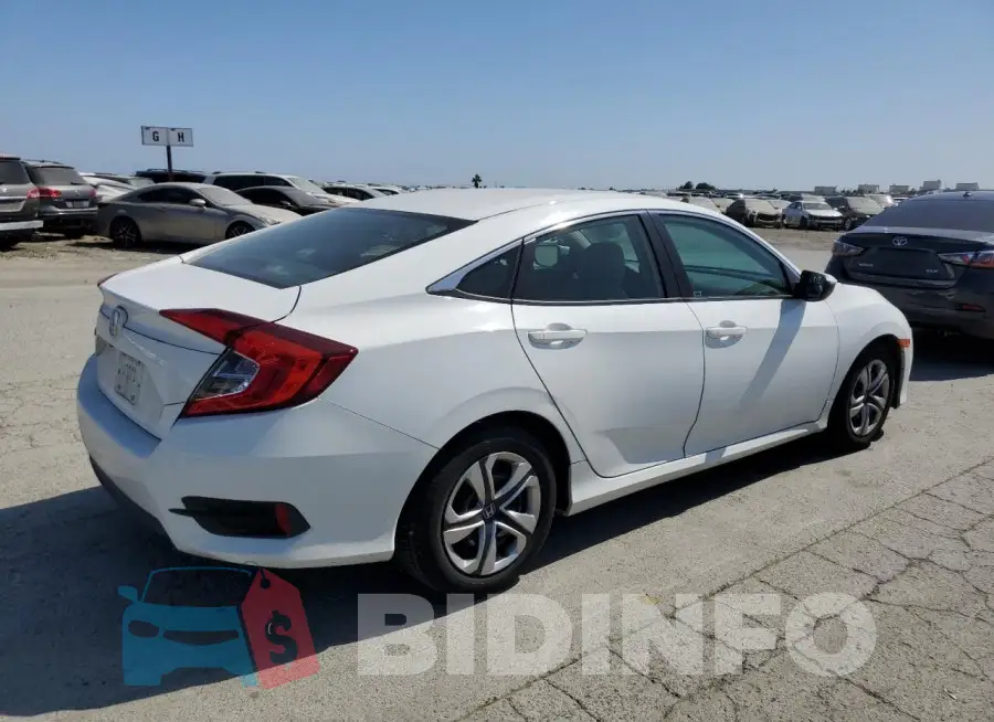 19XFC2F53HE210837 Photo# 3