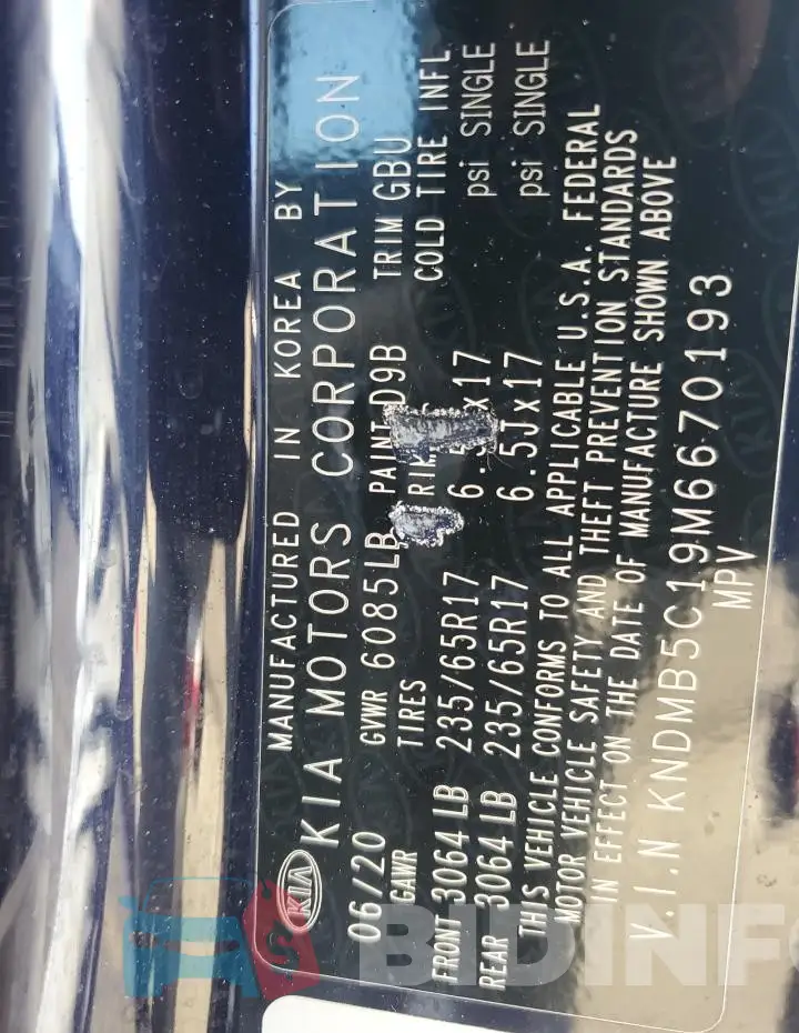 KNDMB5C19M6670193 Photo# 13