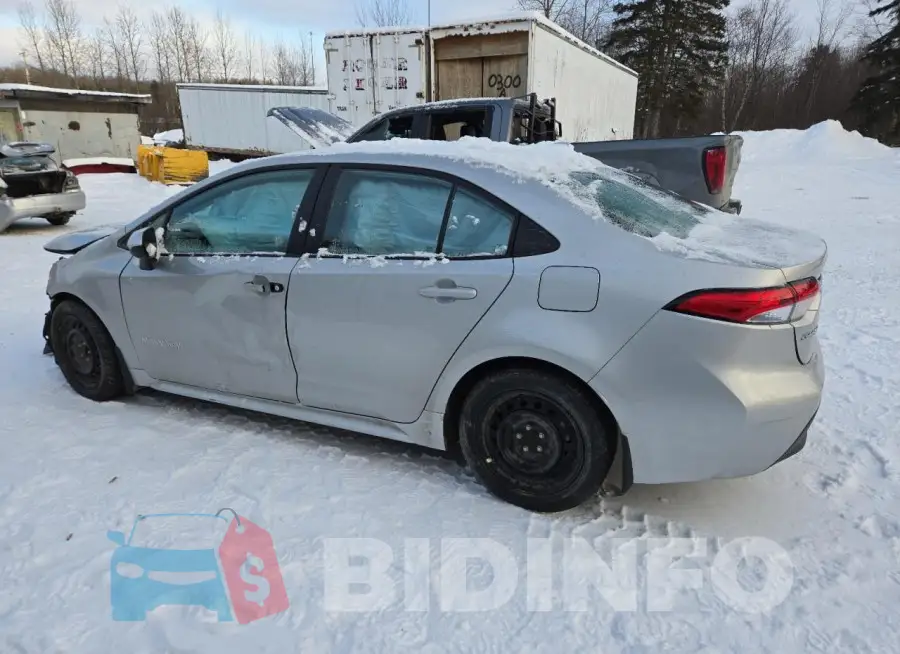 5YFB4MDE9RP174601 Photo# 2