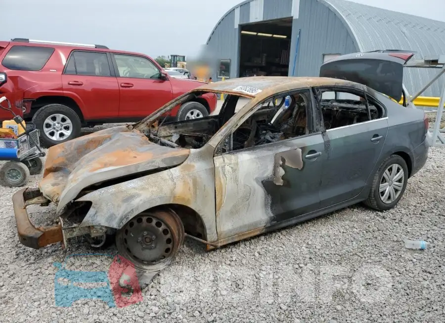 3VW2B7AJ1HM412792 Photo# 1