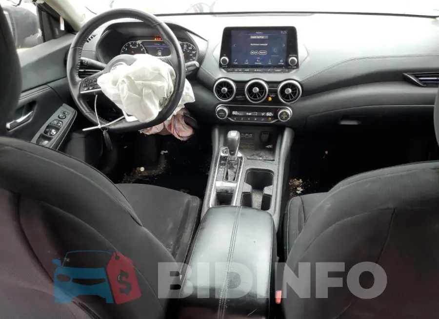 3N1AB8CV1LY240840 Photo# 8