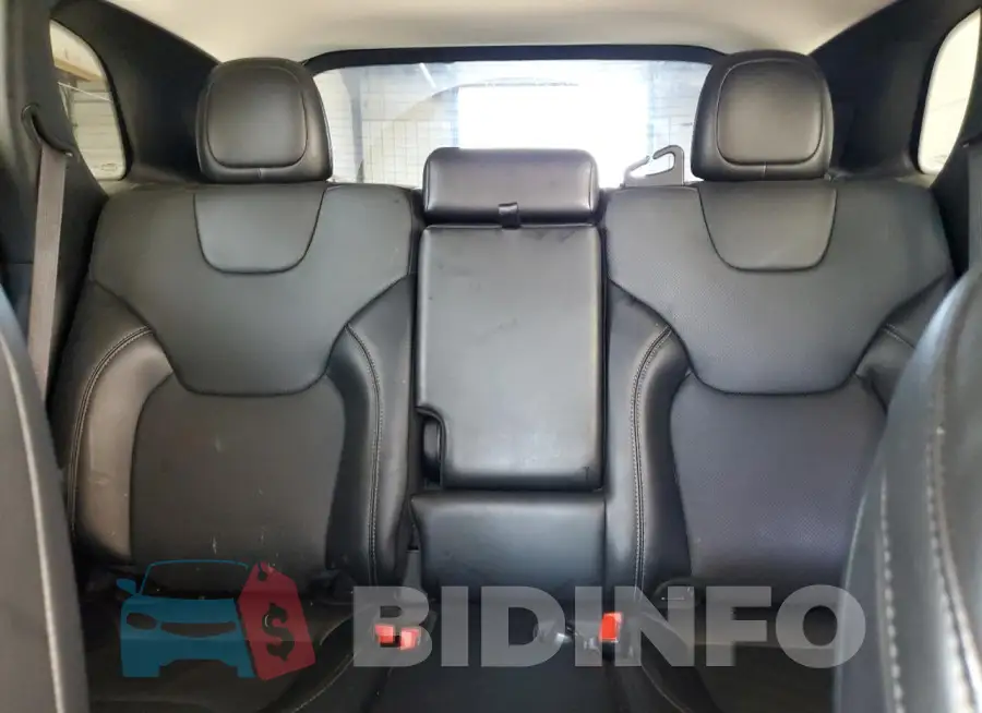 1C4PJMDX0KD472477 Photo# 10