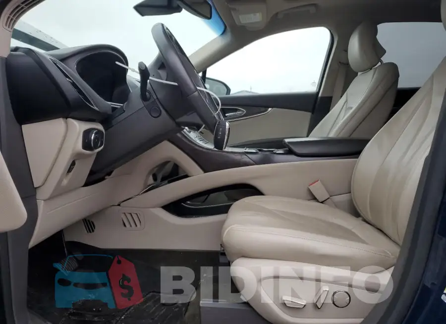 2LMPJ8LR8JBL29744 Photo# 7