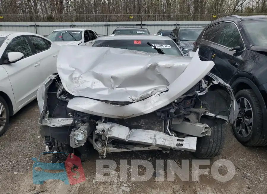 1G1FB1RX4H0151079 Photo# 5