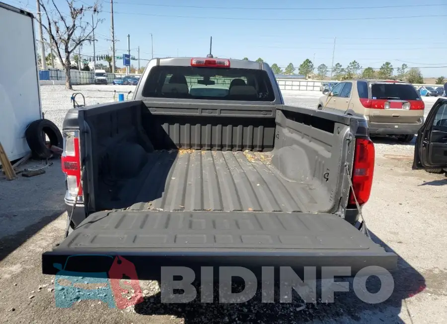 1GCHSBEN7M1112159 Photo# 6