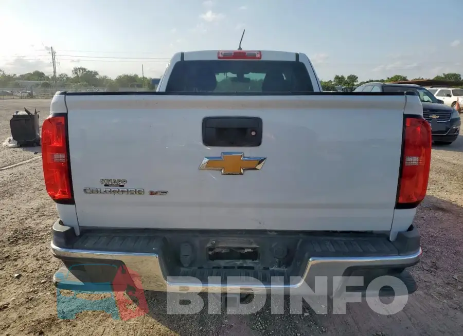 1GCHSBENXL1128144 Photo# 6