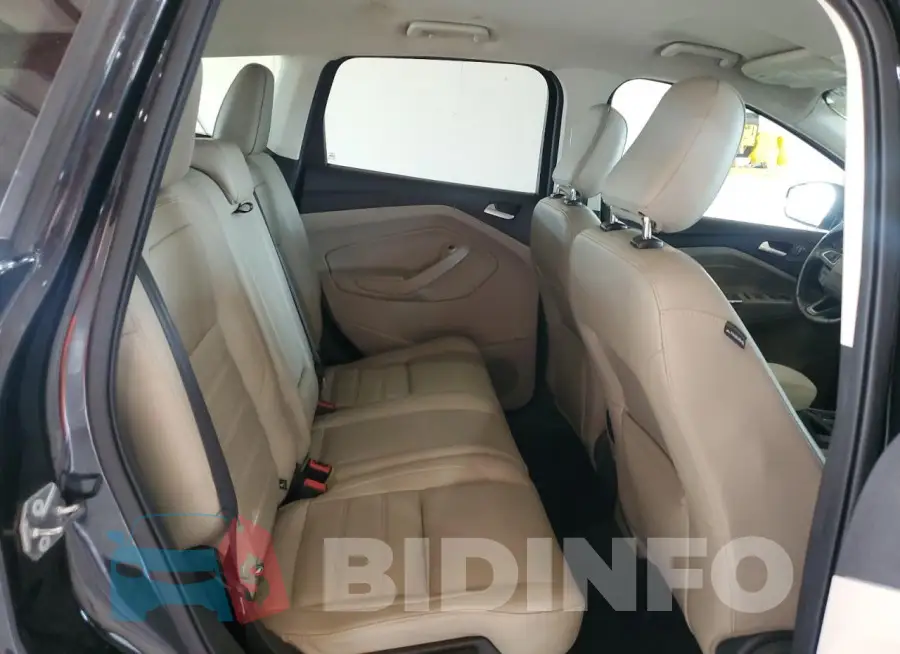 1FMCU9HD8KUB11805 Photo# 10