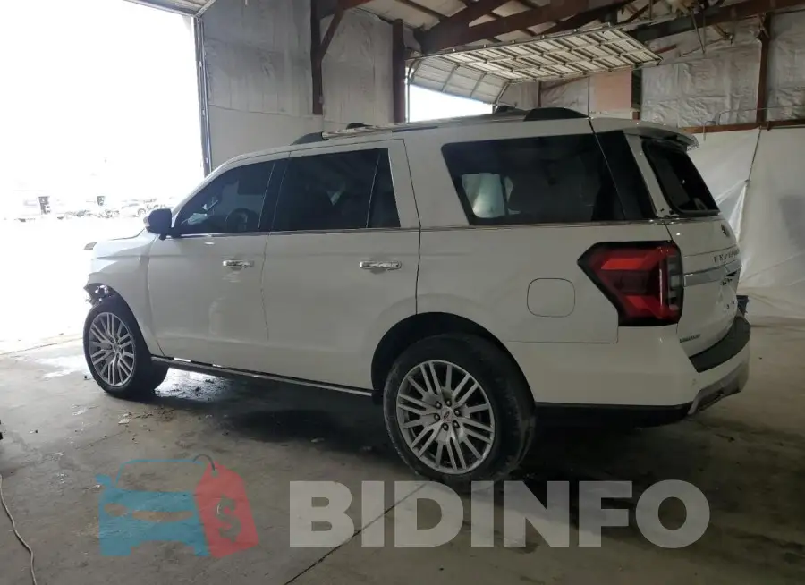 1FMJU2A84PEA17899 Photo# 2