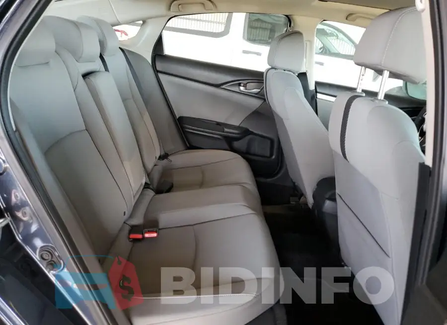 19XFC2F82JE202793 Photo# 10