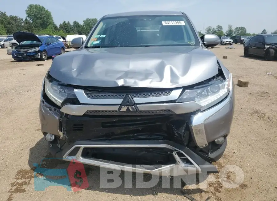 JA4AD3A33KZ042531 Photo# 5