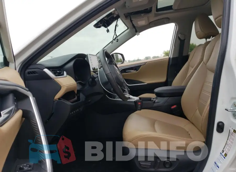 2T3D1RFV6MW245909 Photo# 7