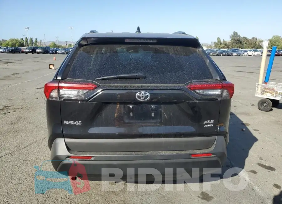 2T3P1RFV6MC174242 Photo# 6