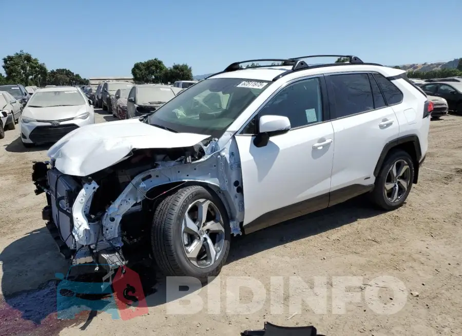 JTMCB3FV8SD249377 Photo# 1
