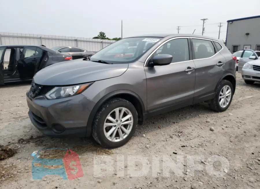 JN1BJ1CR3HW121221 Photo# 1
