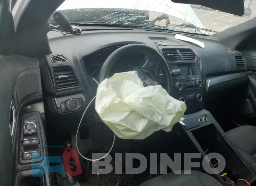 1FM5K8ARXGGB74179 Photo# 8 1FM5K8ARXGGB74179 Photo# 8