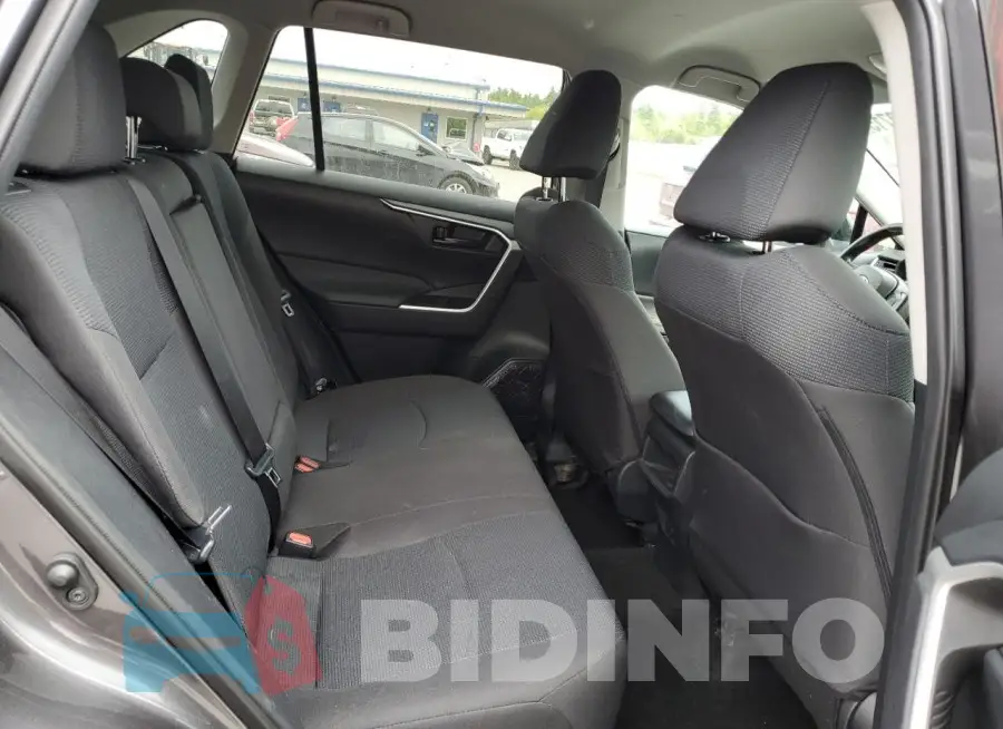 2T3F1RFV6MC247024 Photo# 11