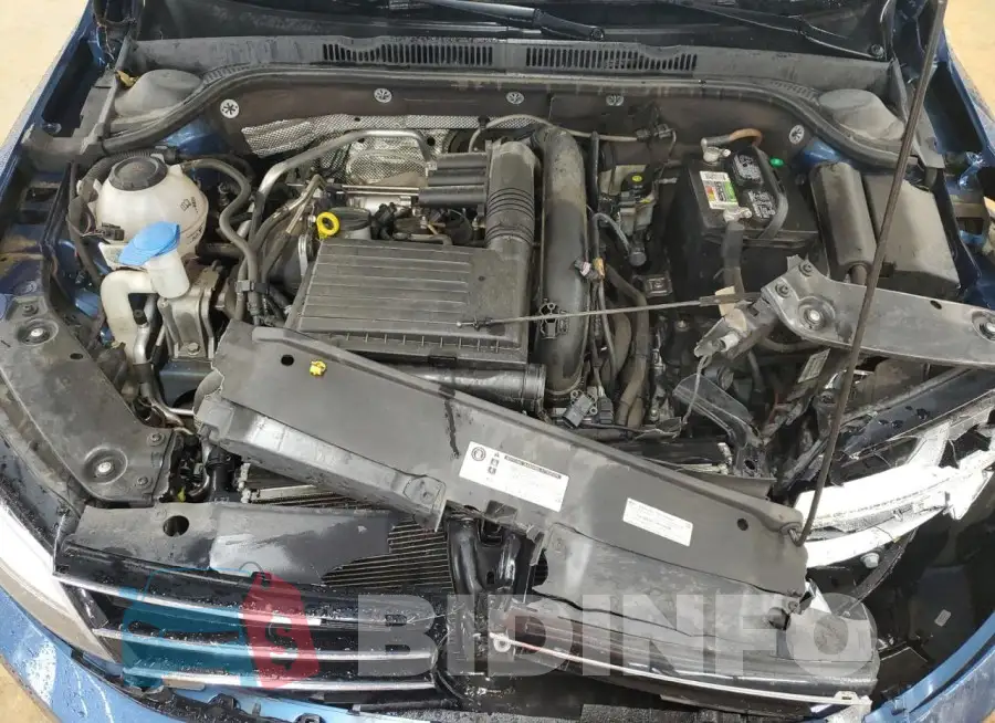 3VW2B7AJ9JM225340 Photo# 11