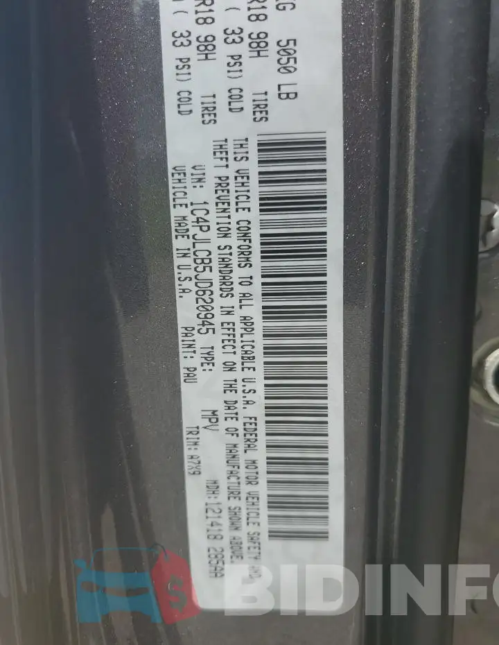 1C4PJLCB5JD620945 Photo# 13