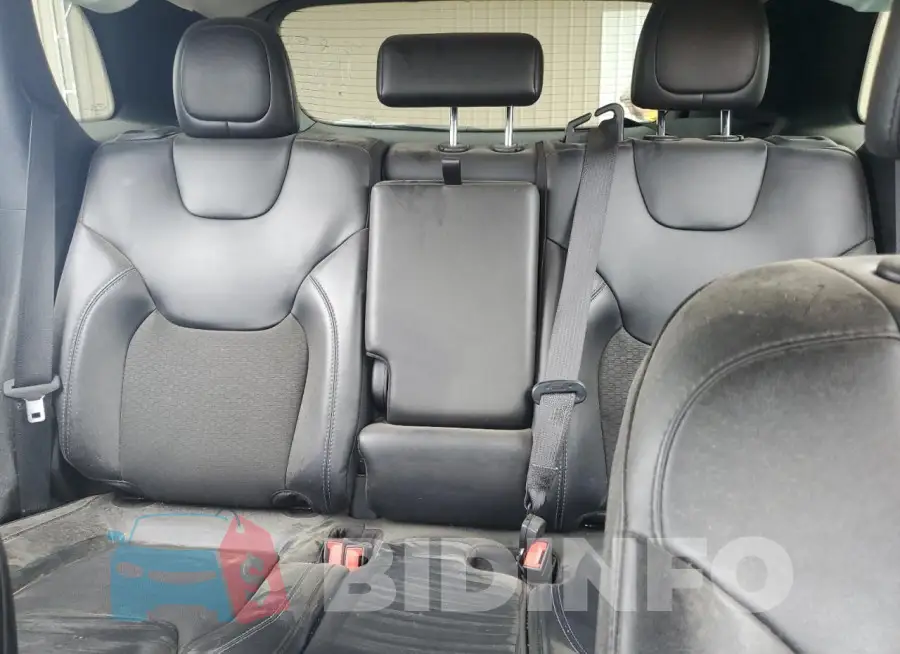 1C4PJMLB5MD115563 Photo# 10