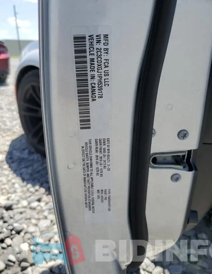 2C3CDXGJ1PH539178 Photo# 12