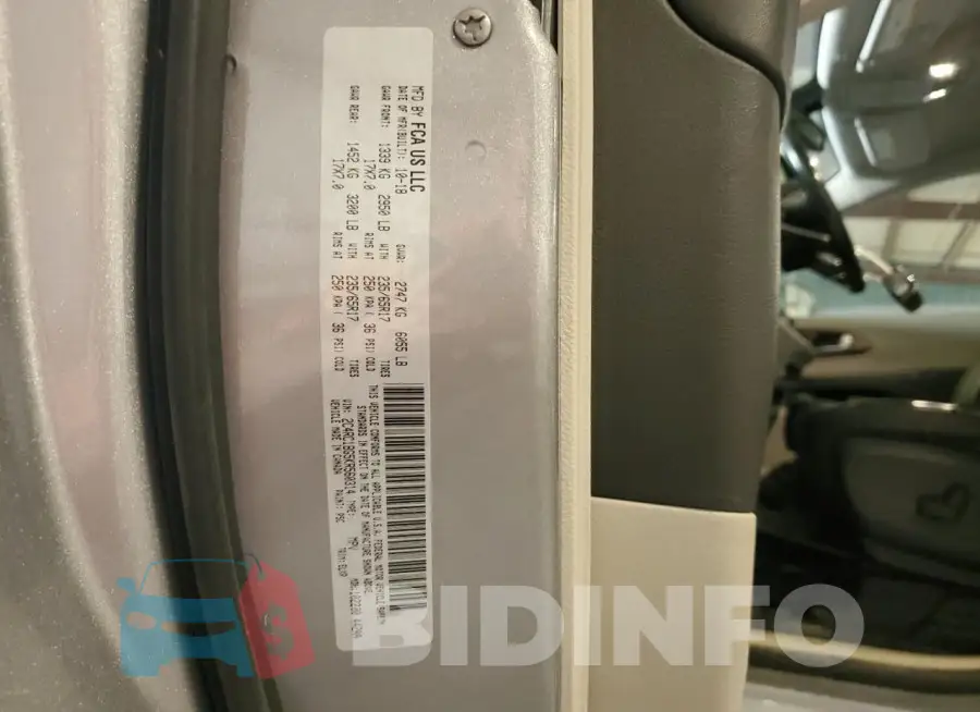 2C4RC1BG5KR560314 Photo# 13