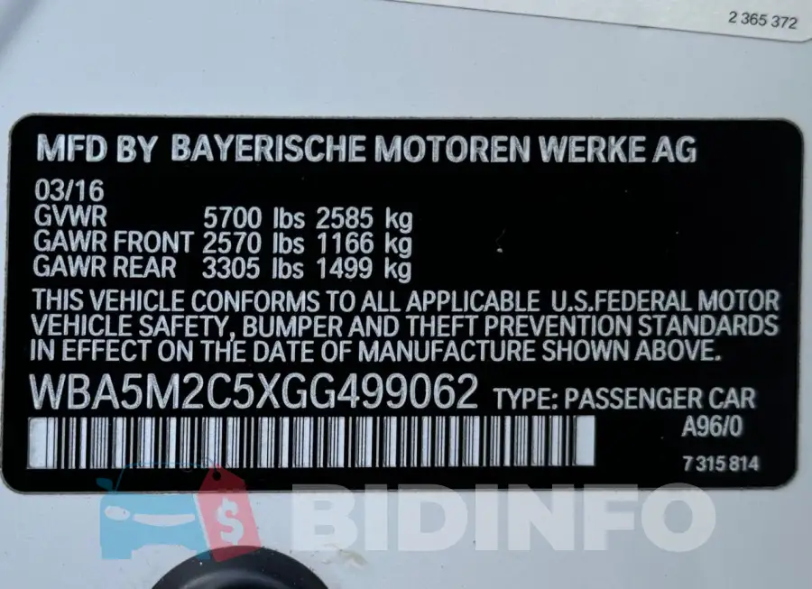 WBA5M2C5XGG499062 Photo# 10