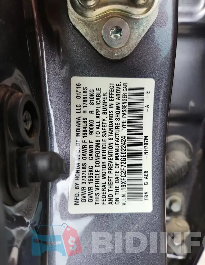 19XFC2F72GE022424 Photo# 13