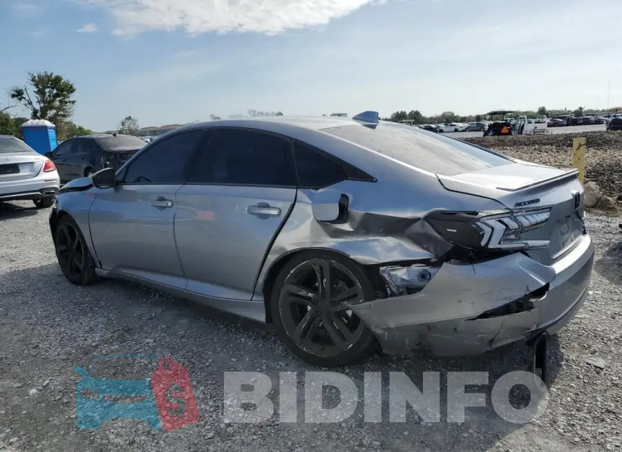 1HGCV2F35KA002014 Photo# 2