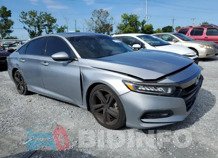 1HGCV2F35KA002014 Photo# 4