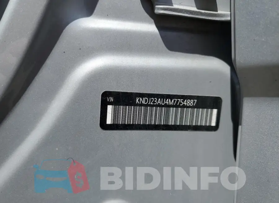 KNDJ23AU4M7754887 Photo# 13