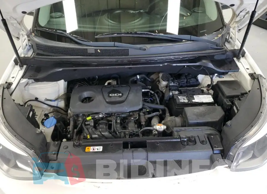 KNDJN2A20J7561552 Photo# 11