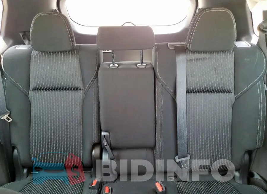 JA4J3TA85PZ033870 Photo# 10