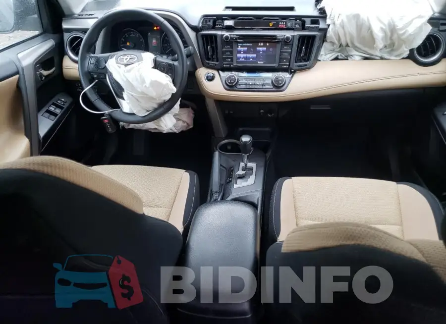 2T3RFREV6JW735352 Photo# 8