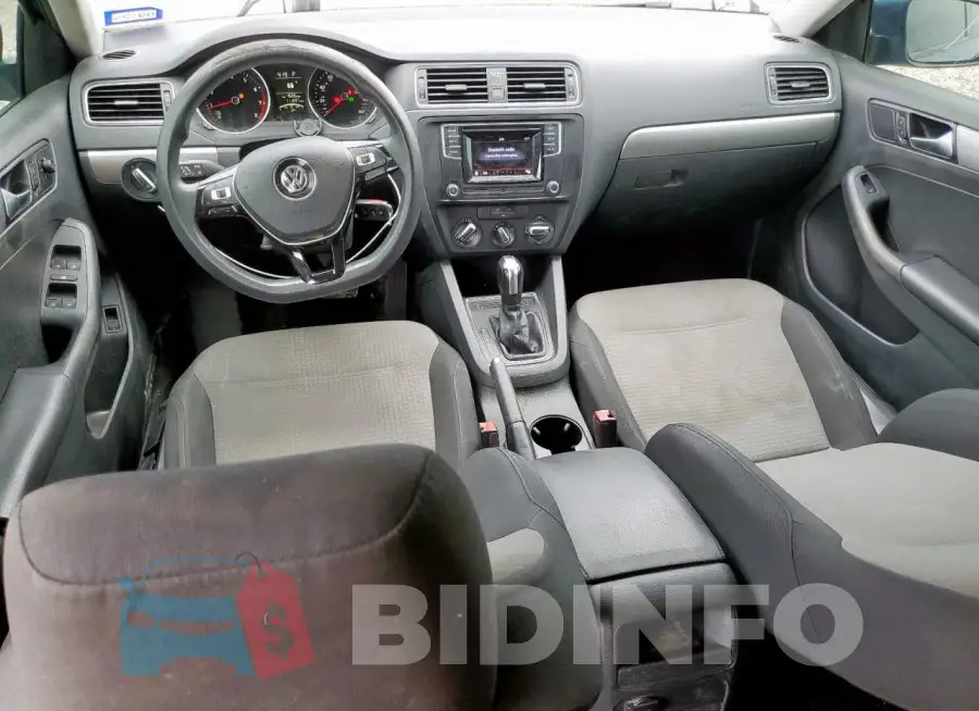 3VW2B7AJ0JM261742 Photo# 8
